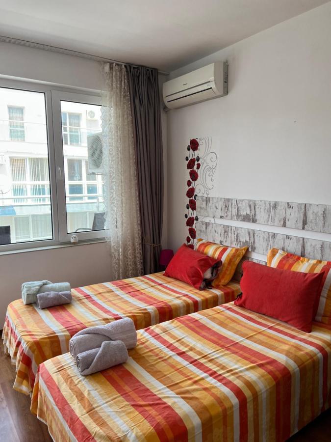 Orange Apartments Поморіє Екстер'єр фото
